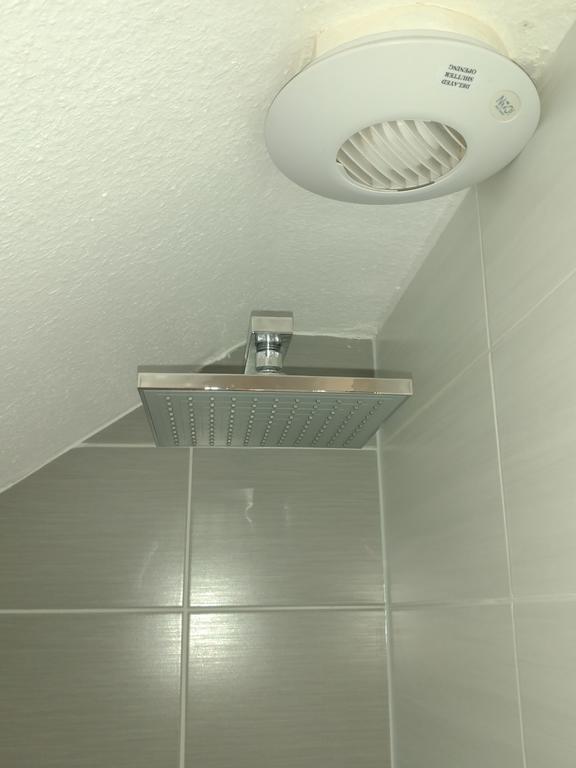 B&B Am See Koeln - Privatzimmer 외부 사진