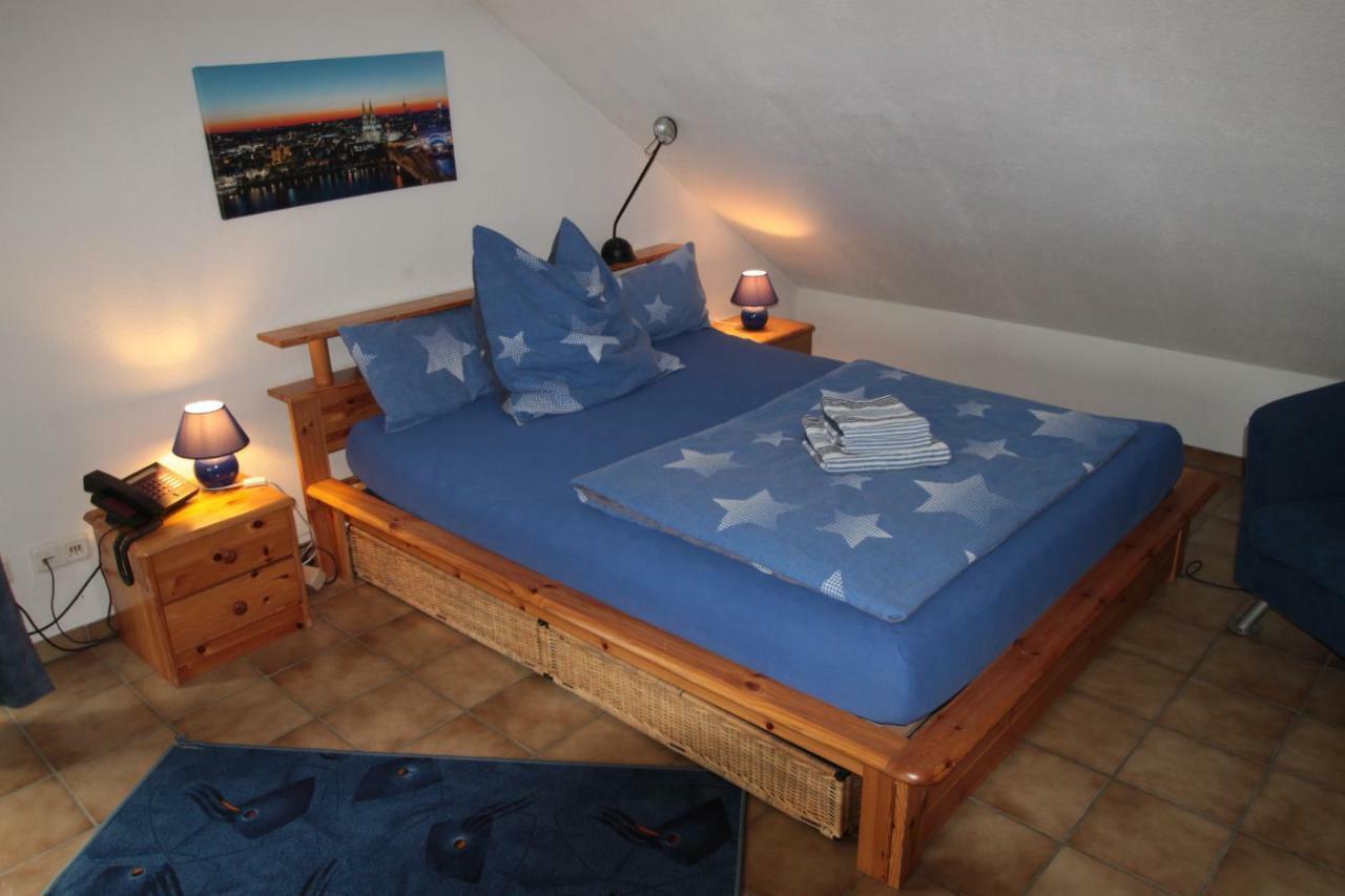 B&B Am See Koeln - Privatzimmer 외부 사진