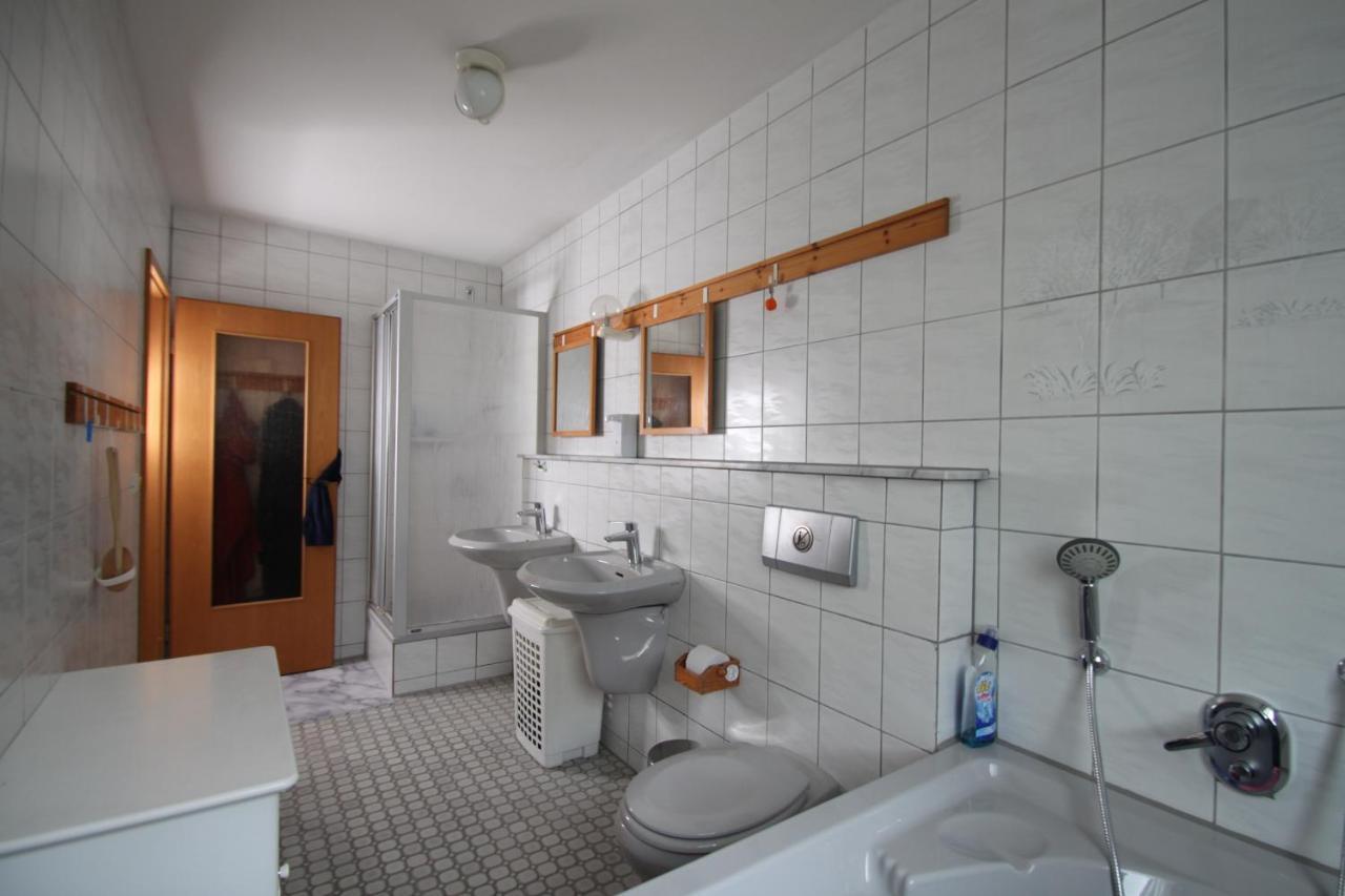 B&B Am See Koeln - Privatzimmer 외부 사진